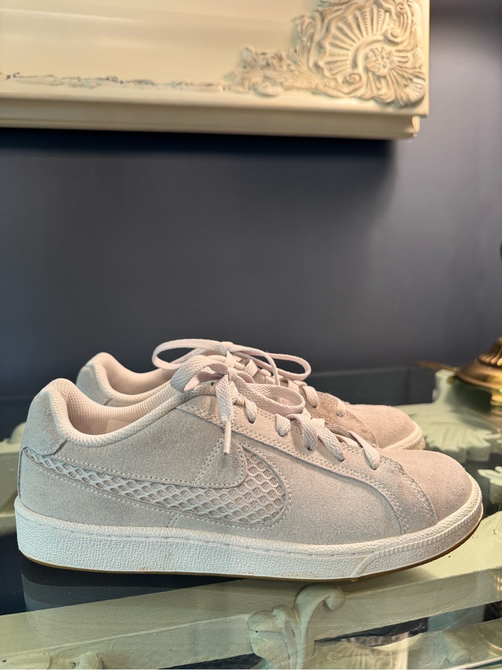Nike Court Royale Sneakers
